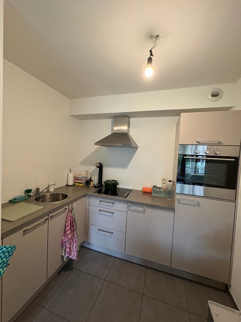Keuken, Huis en Inrichting, Keuken | Complete keukens, Gebruikt, Hoekkeuken, Overige kleuren, Overige materialen, Ophalen