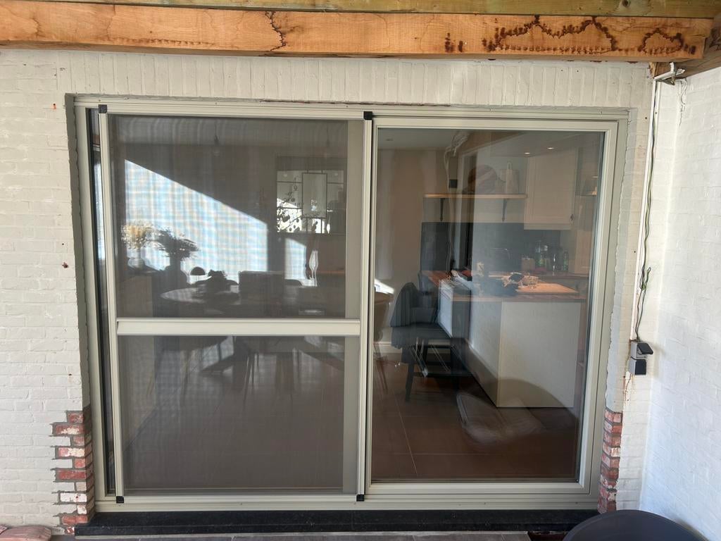 Schuifraam Aluminium /Pvc + vliegenraam, Ophalen, 225 cm of meer, Aluminium, Zo goed als nieuw