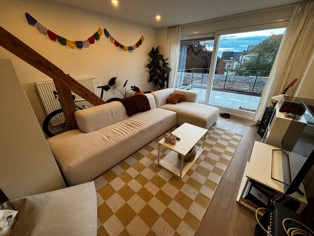 Bouclé hoeksalon - beige, 100 à 125 cm, Quatre personnes ou plus, Comme neuf, Enlèvement