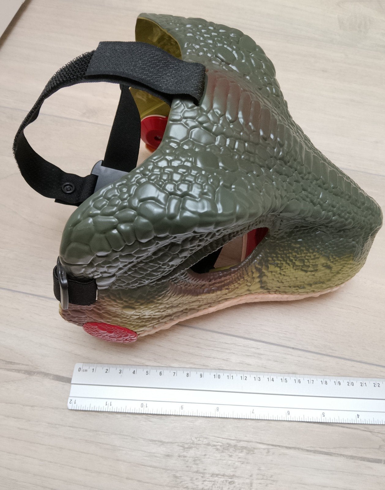 DinoMasker met Dinoclauwen, Sports nautiques & Bateaux, Pêche à la ligne | Pêche à la mouche, Enlèvement