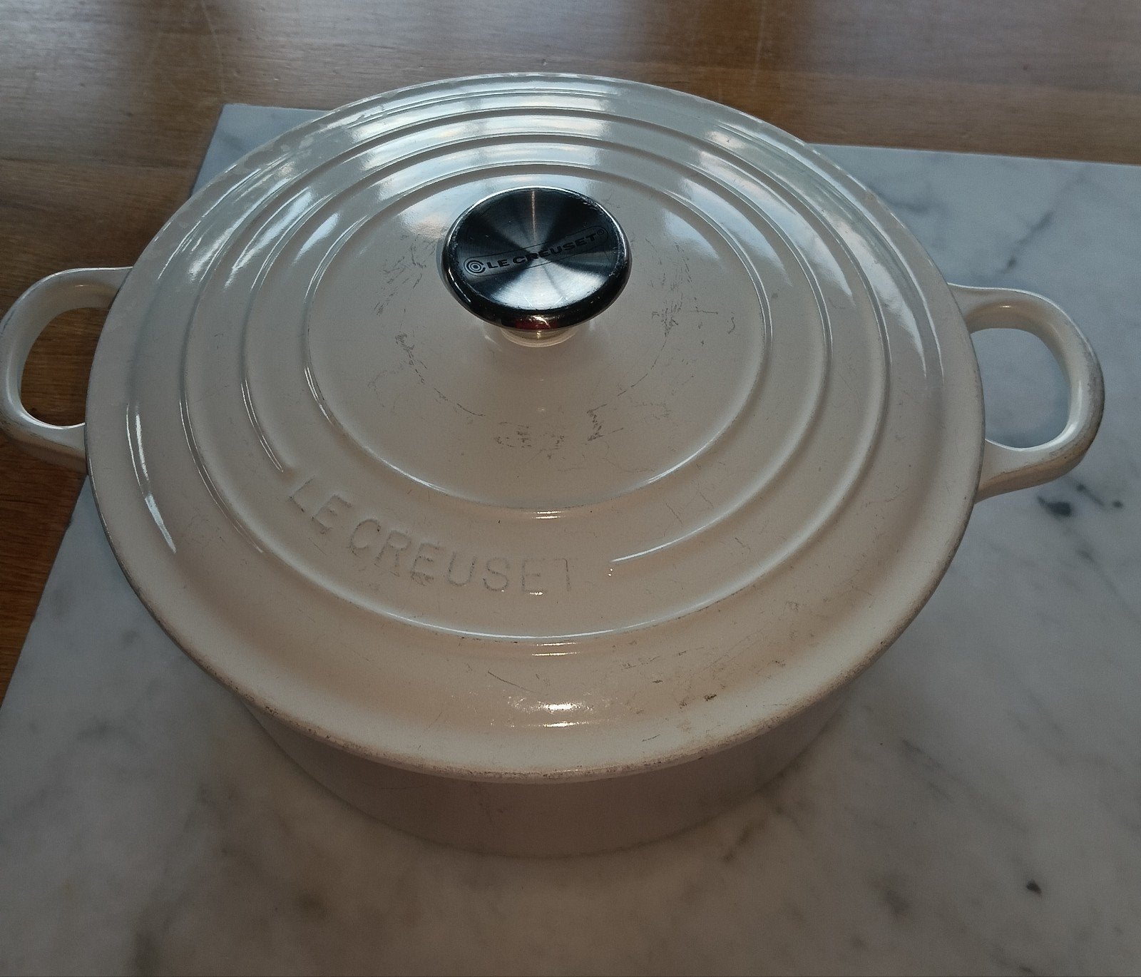 Kookpot Le Creuset 24 cm wit, Huis en Inrichting, Gebruikt, Le Creuset, Ophalen of Verzenden, Vaatwasserbestendig