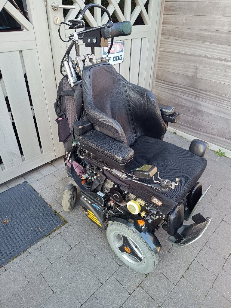 scootmobiel ( 2 stuks), Divers, Chaises roulantes, Enlèvement, Utilisé, Fauteuil roulant électrique