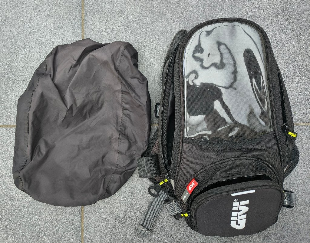 Givi motor tanktas, 6 liter, met regenhoes, Motoren, Accessoires | Koffers en Tassen, Ophalen of Verzenden, Gebruikt
