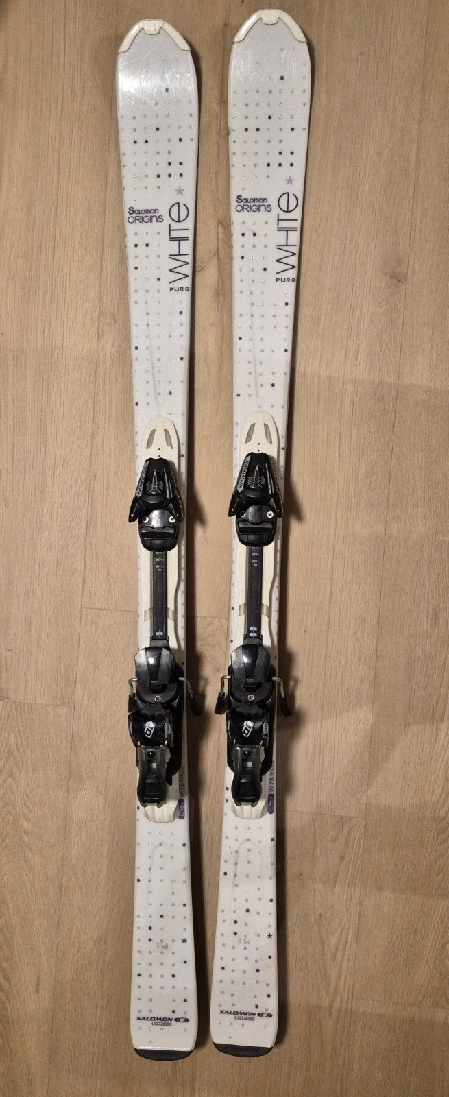 damesski's Salomon Pure White 151 cm, 140 tot 160 cm, Gebruikt, Carve, Salomon