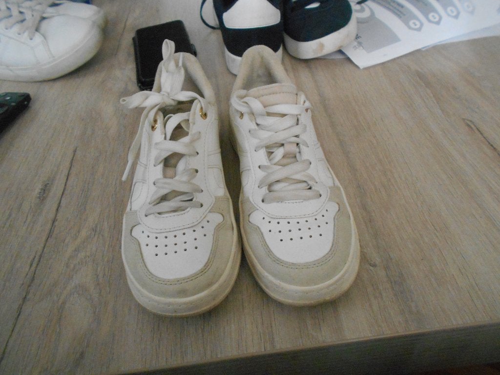 witte sneakers maat 36, Kinderen en Baby's, Kinderkleding | Schoenen en Sokken, Gebruikt, Meisje, Overige typen, Ophalen of Verzenden