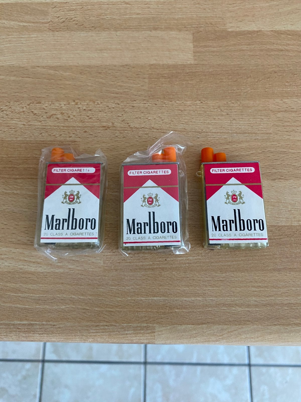 Vintage Marlboro aansteker, Verzamelen, Ophalen, Zo goed als nieuw