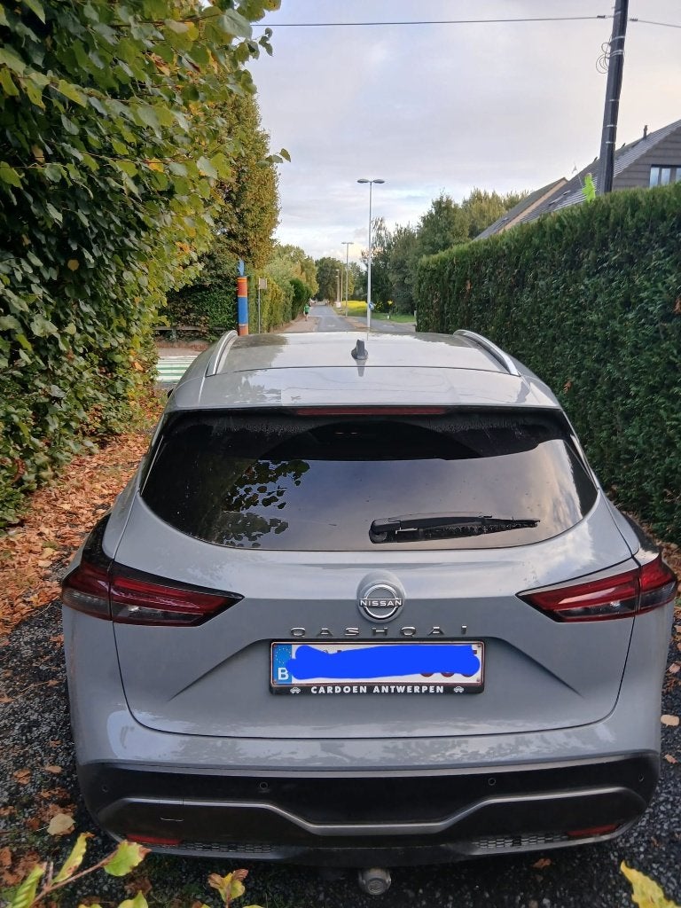 Nissan qashqai 1.3  tekna+, Autos, Achat, Euro 6, Entretenue par le concessionnaire, Noir