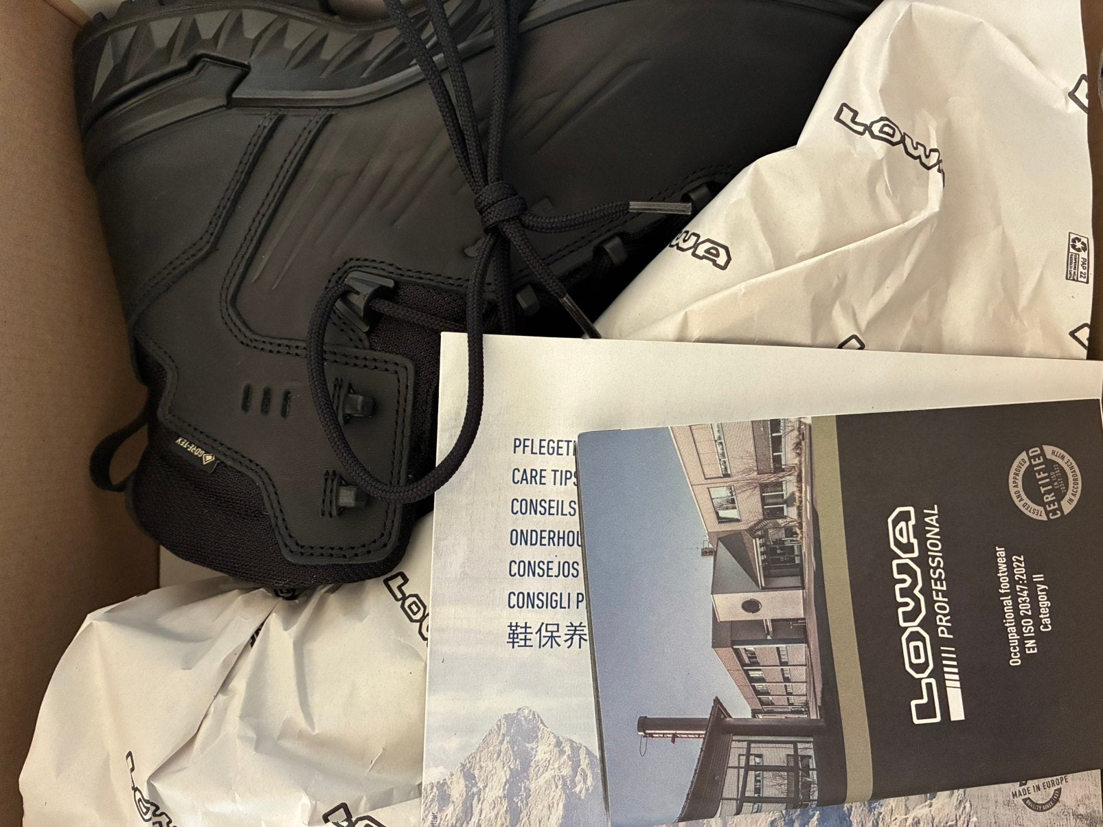 Lowa Zicon GTX Mid te koop, Ophalen, Nieuw, Zwart, Boots