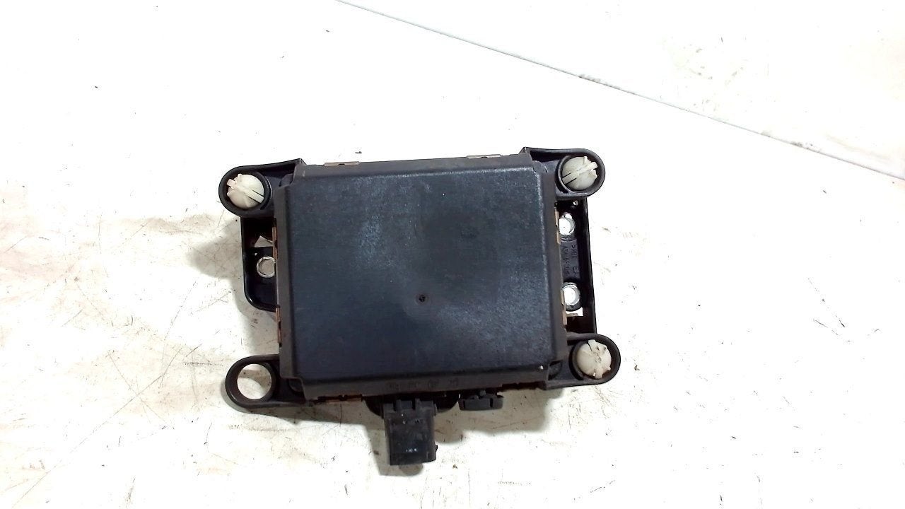 Adaptive cruise control sensor Peugeot 5008, Onderdelen@venauto.nl, Van der Ven Autorecycling B.V., Ettenseweg 76, 4706 PB Roosendaal, The Netherlands