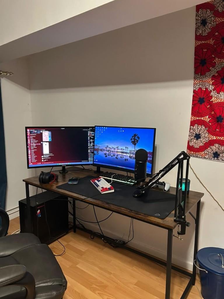 Pc gaming setup complet, Computers en Software, Desktop Pc's, Gebruikt, 4 Ghz of meer, SSD, 32 GB, Met monitor, Gaming, Ophalen