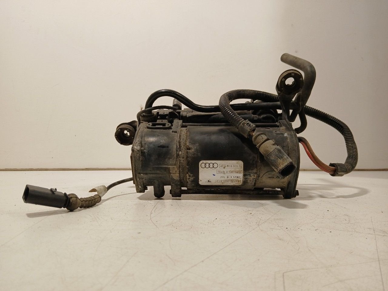 Compressor Audi A8, Autos : Pièces & Accessoires, Moteurs & Accessoires, Audi, Utilisé, Origine de la pièce connue, 12 mois de garantie