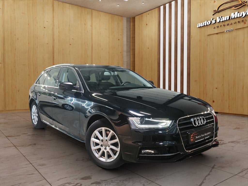Audi  A4 Break S-LINE  1.8 TFSI Benzine  12 maanden garantie, Auto's, Voorwielaandrijving, 4 cilinders, 1505 kg, A4