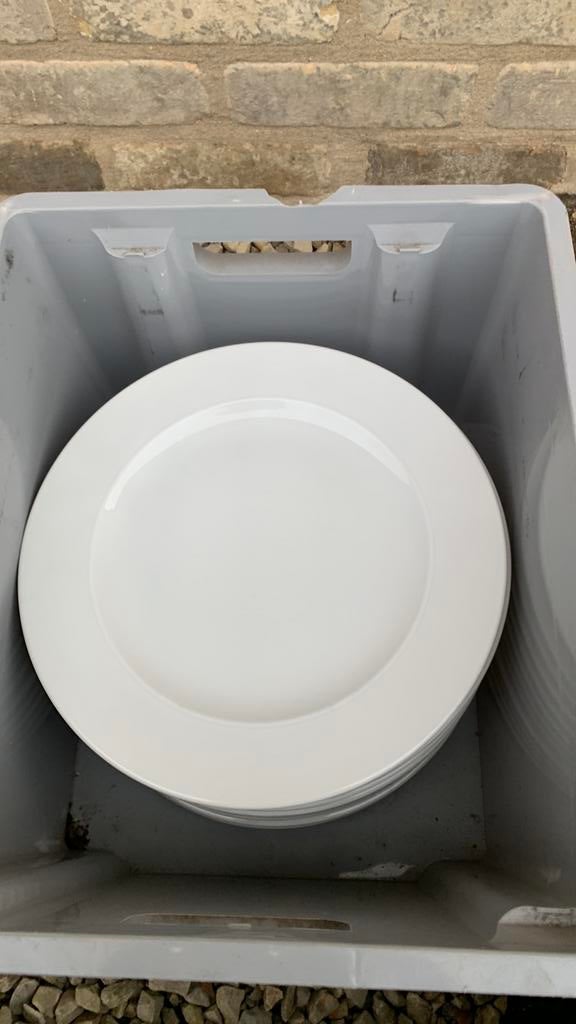 Hotelporceleinen Onderzet borden, Huis en Inrichting, Keuken | Servies, Ophalen, Zo goed als nieuw, Bord(en)