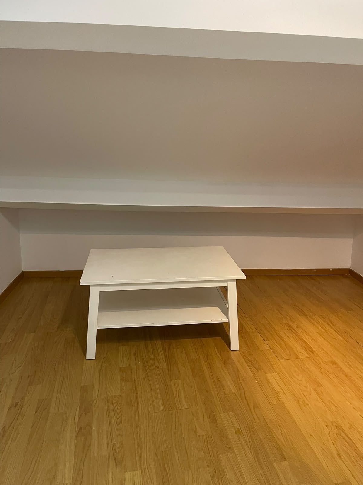 Table tv 10€!, Enlèvement, Comme neuf