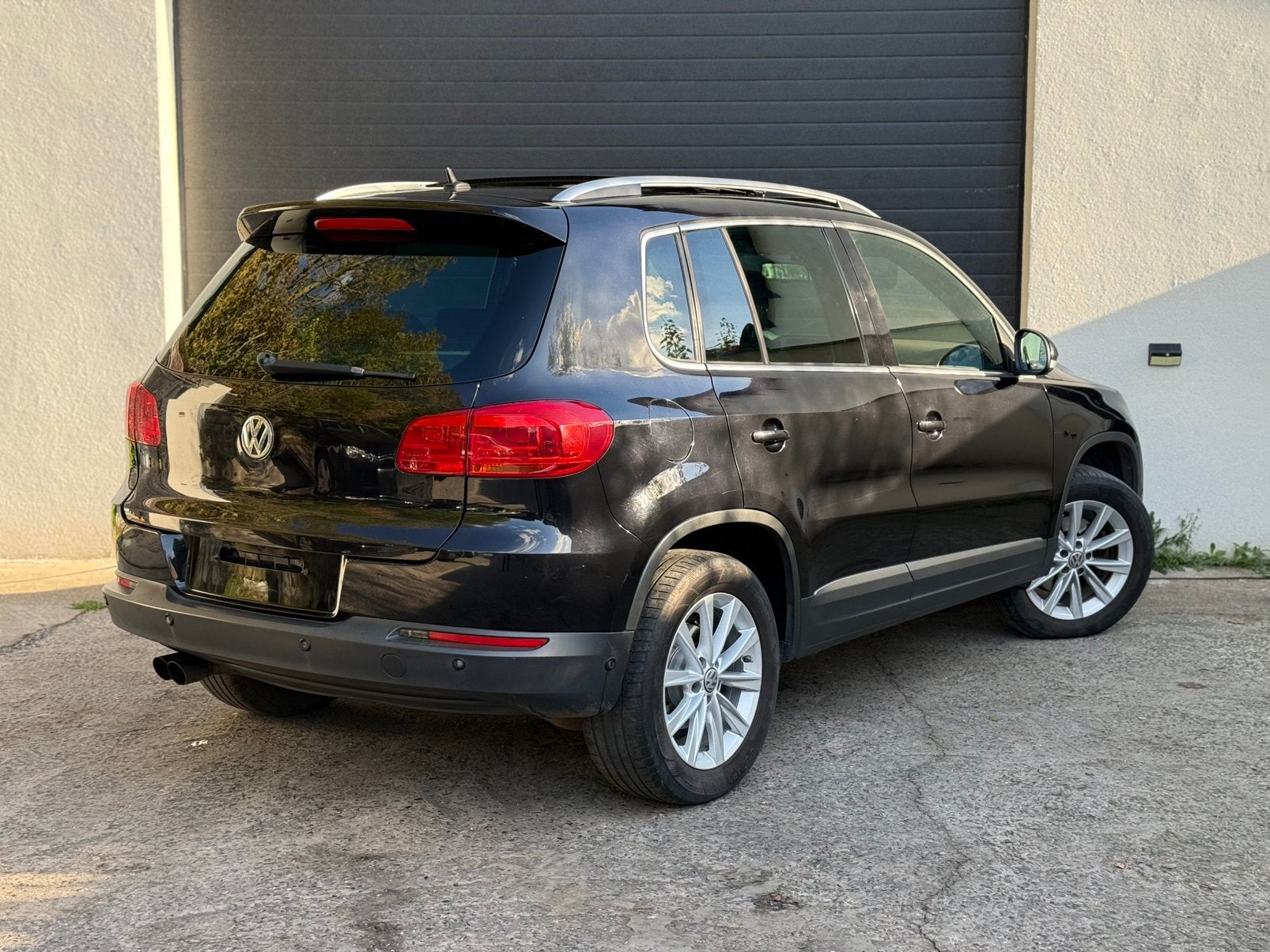 VOLKSWAGEN TIGUAN 1.4 TSI SPORT & STYLE - PANORAMADAK, Auto's, Euro 5, Zwart, Alcantara, Zwart