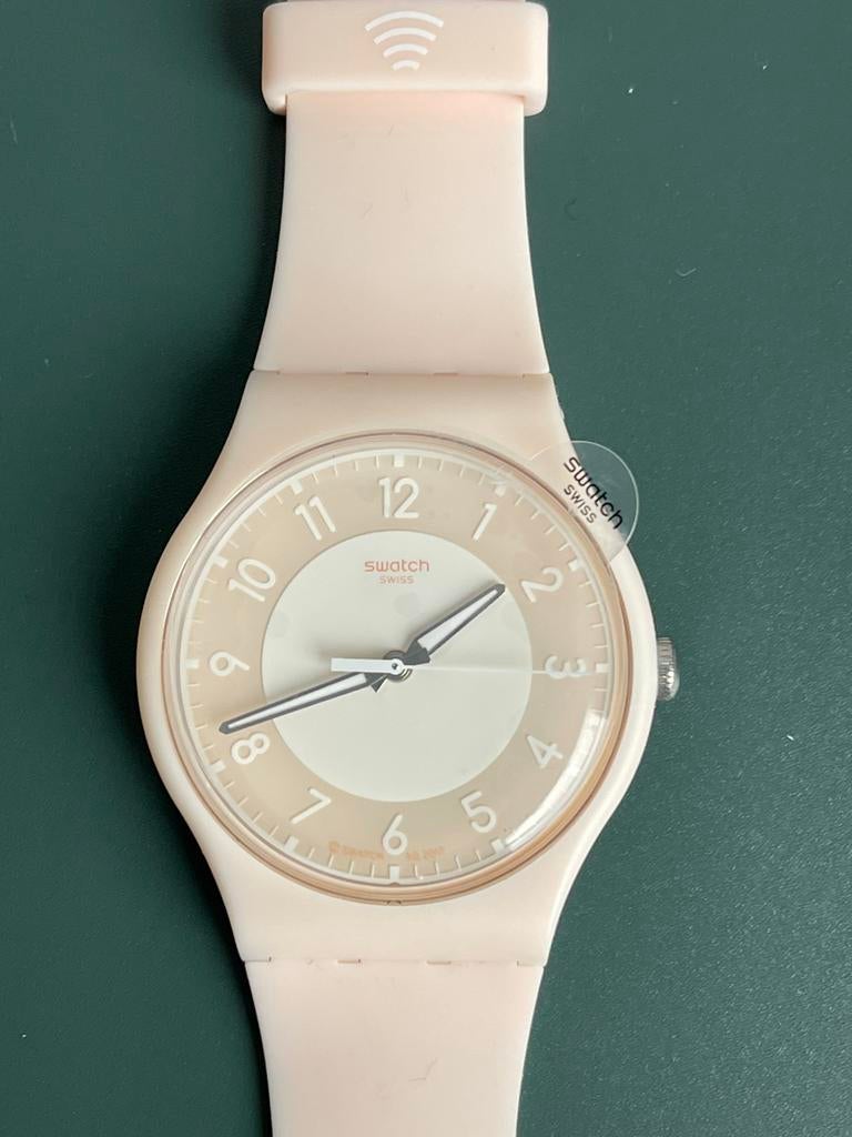 Swatch montre PASTEL PAY!, Handtassen en Accessoires, Horloges | Dames, Ophalen of Verzenden, Nieuw, Swatch