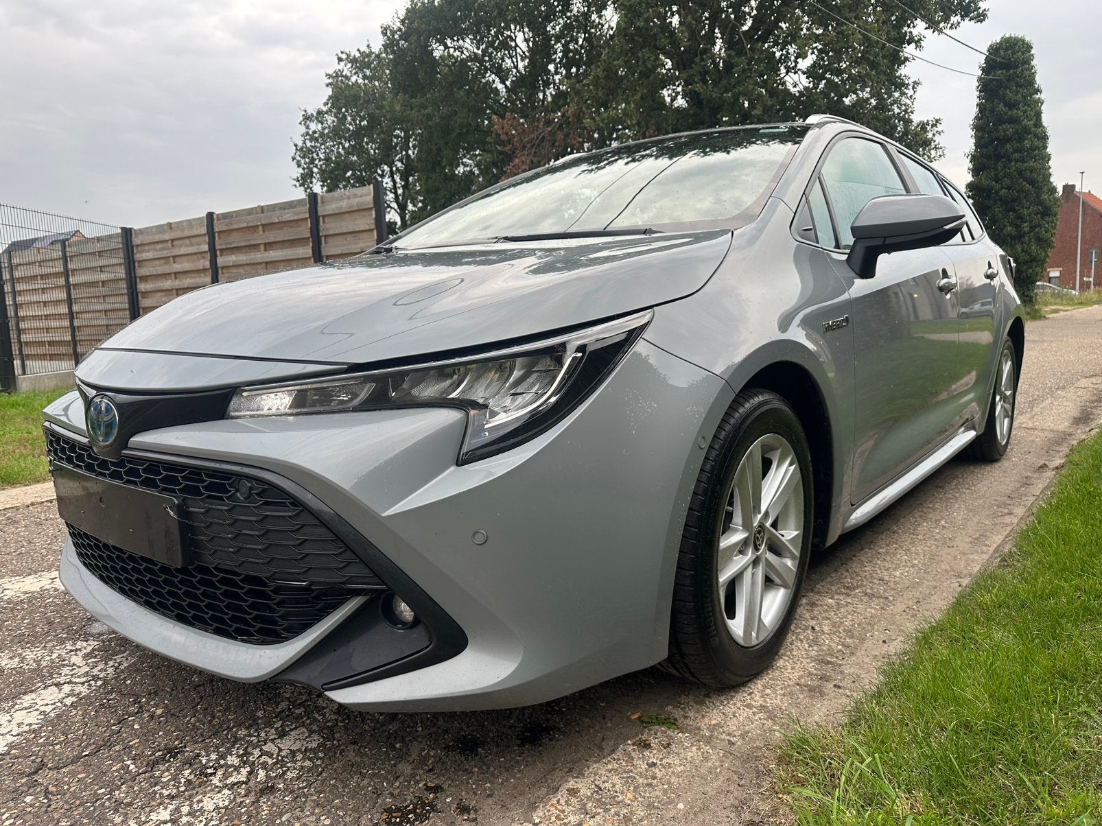 TOYOTA COROLLA, Dealer onderhouden, Stof, 4 cilinders, 72 kW