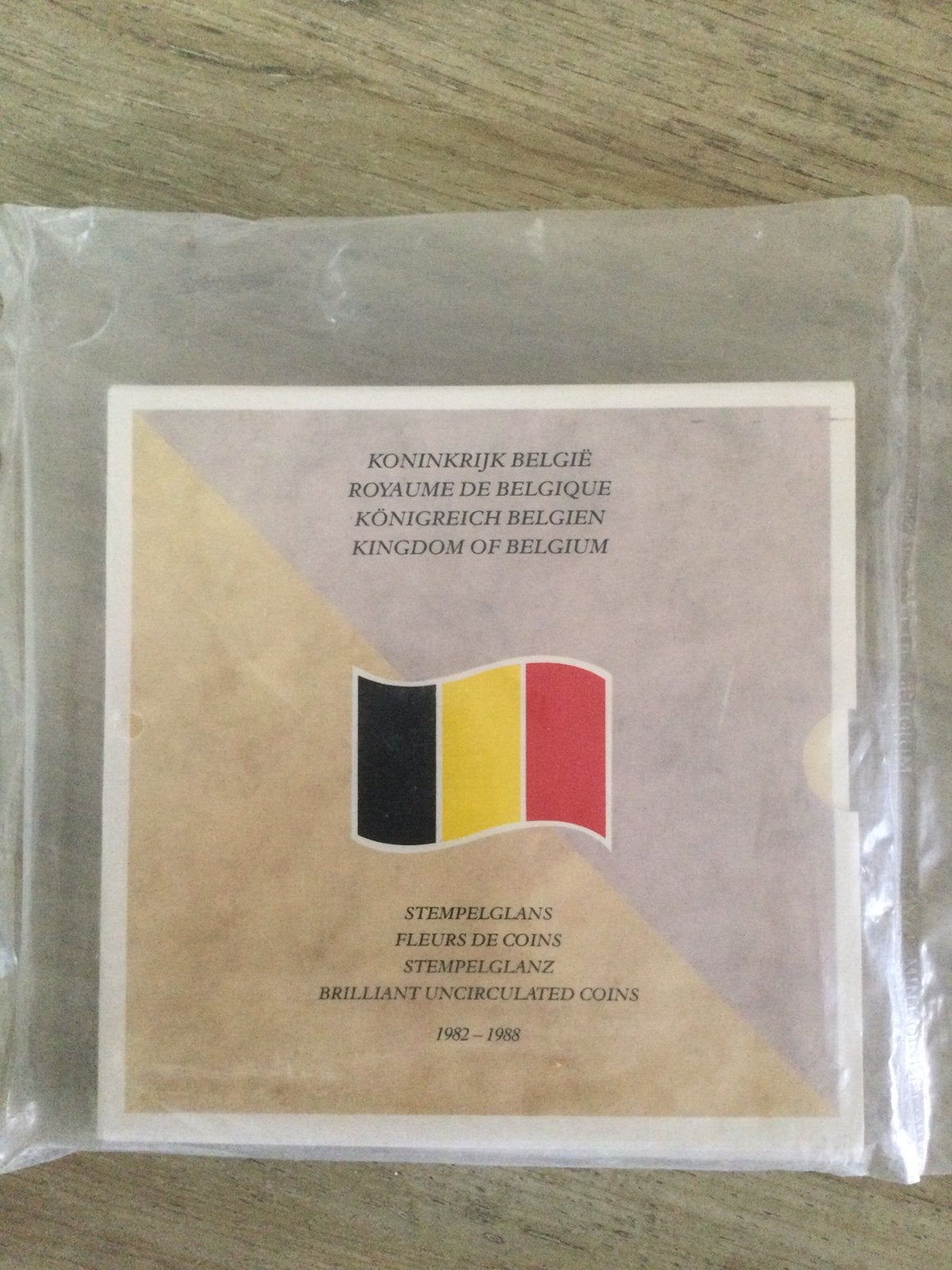 Muntenset FDC België 1982-1988, Postzegels en Munten, Munten | België, Ophalen of Verzenden