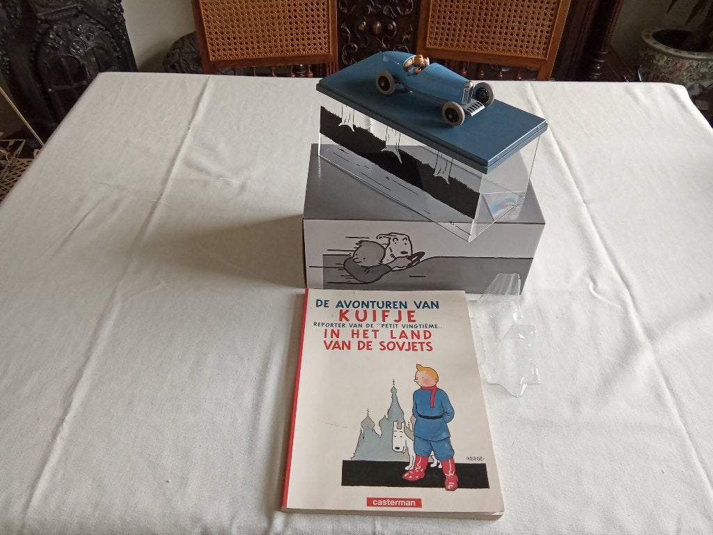 Schaalmodel Kuifje 1/24 Kuifje in de Sovjets, plus strip., Hobby en Vrije tijd, Modelbouw | Auto's en Voertuigen, Ophalen of Verzenden