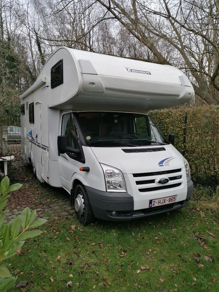 Ford Transit 2.4 diesel Trigano capucine 73200 km 2010, Caravanes & Camping, Camping-cars, Particulier, jusqu'à 6, Alcôve, Ford