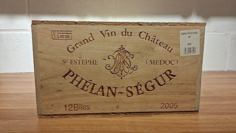 12 bouteilles de Château Phélan-Ségur 2005 Caisses bois, Collections, Neuf, Pleine, Enlèvement, Vin rouge