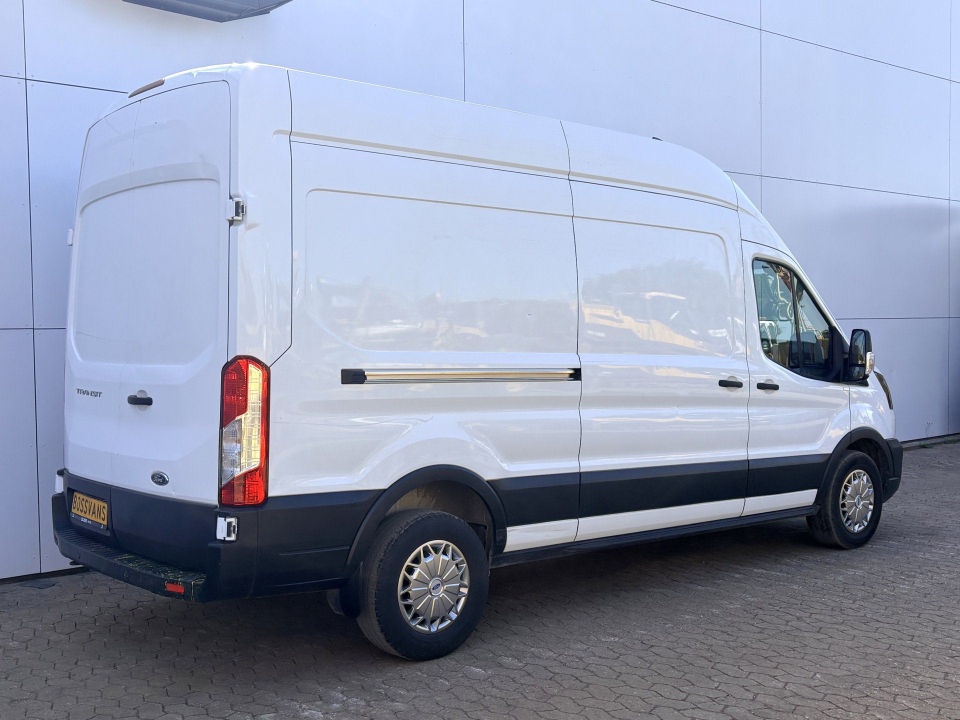 Ford Transit 350 2.0 TDCI 170PK L3H3 Airco Cruise Control Pa, Auto's, Voorwielaandrijving, Stof, 4 cilinders, Wit