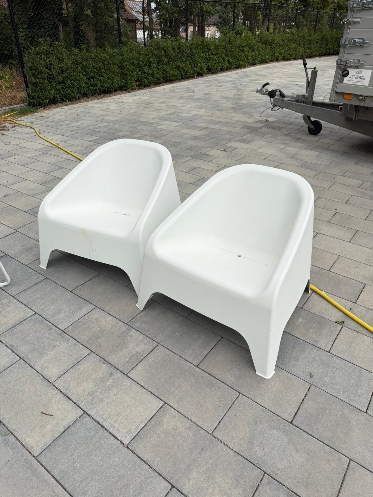2 kuipstoelen in het wit, Enlèvement, Comme neuf
