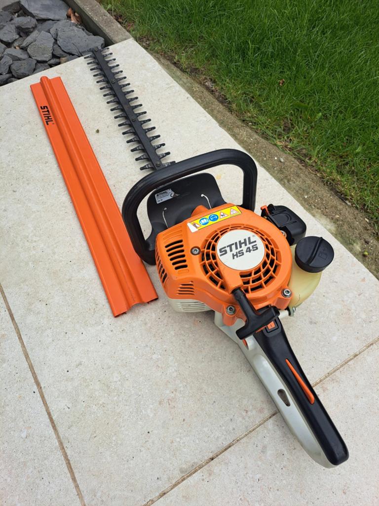 Taille-haie à essence Stihl HS45 60 cm, Jardin & Terrasse, Taille-haies, Utilisé, Essence, Enlèvement ou Envoi