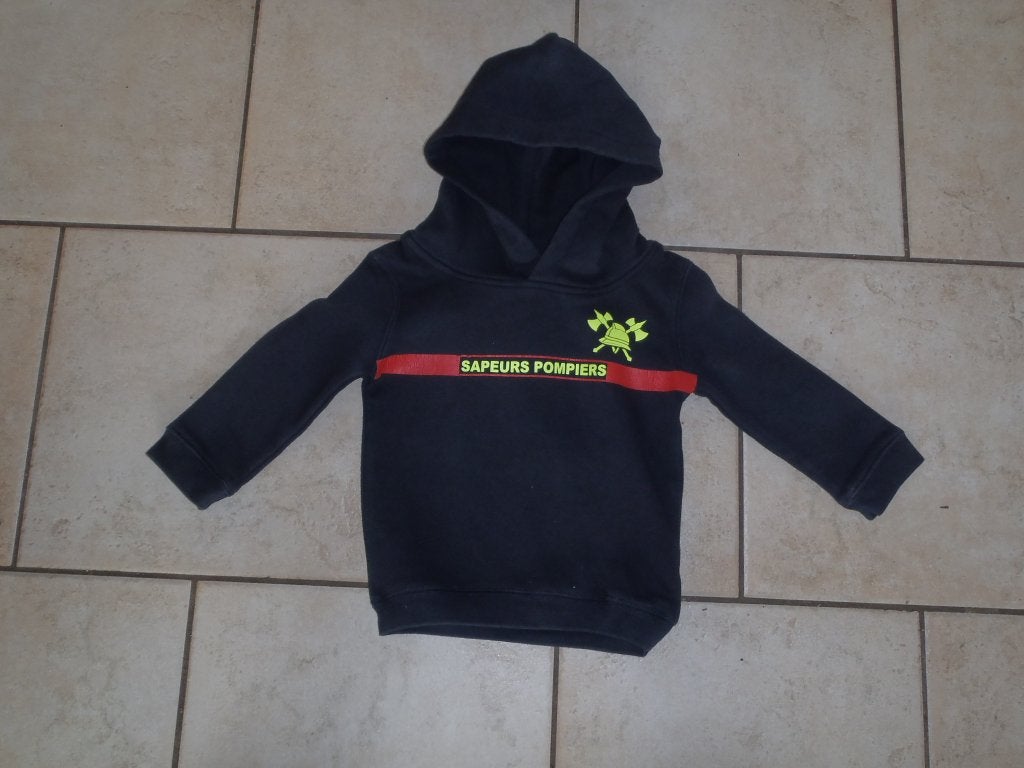 pull "sapeur pompier" enfant taille 86, Enlèvement ou Envoi, Comme neuf, Garçon, Pull ou Veste
