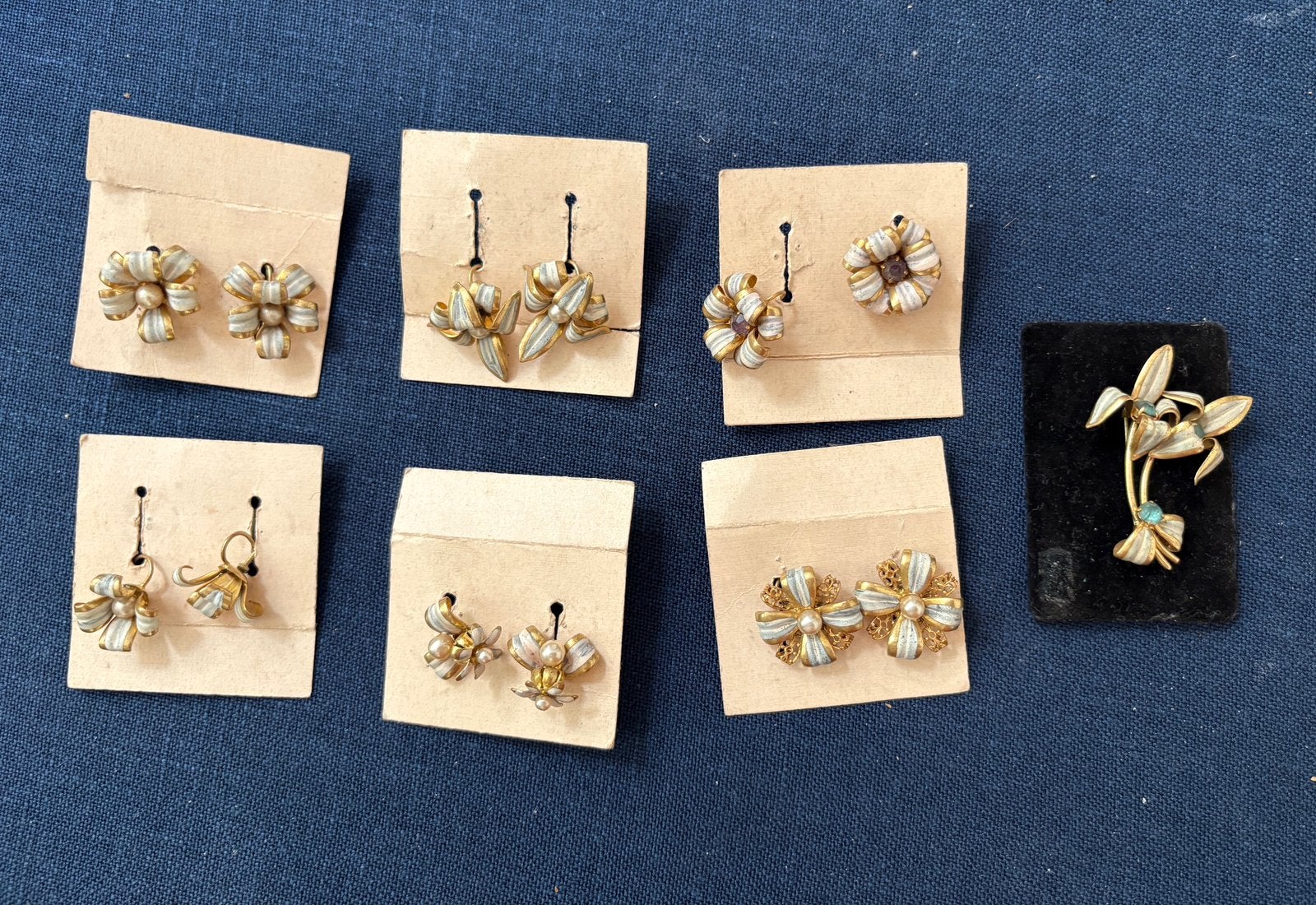 Lot de bijoux anciens vintage (Stock d'époque), Enlèvement