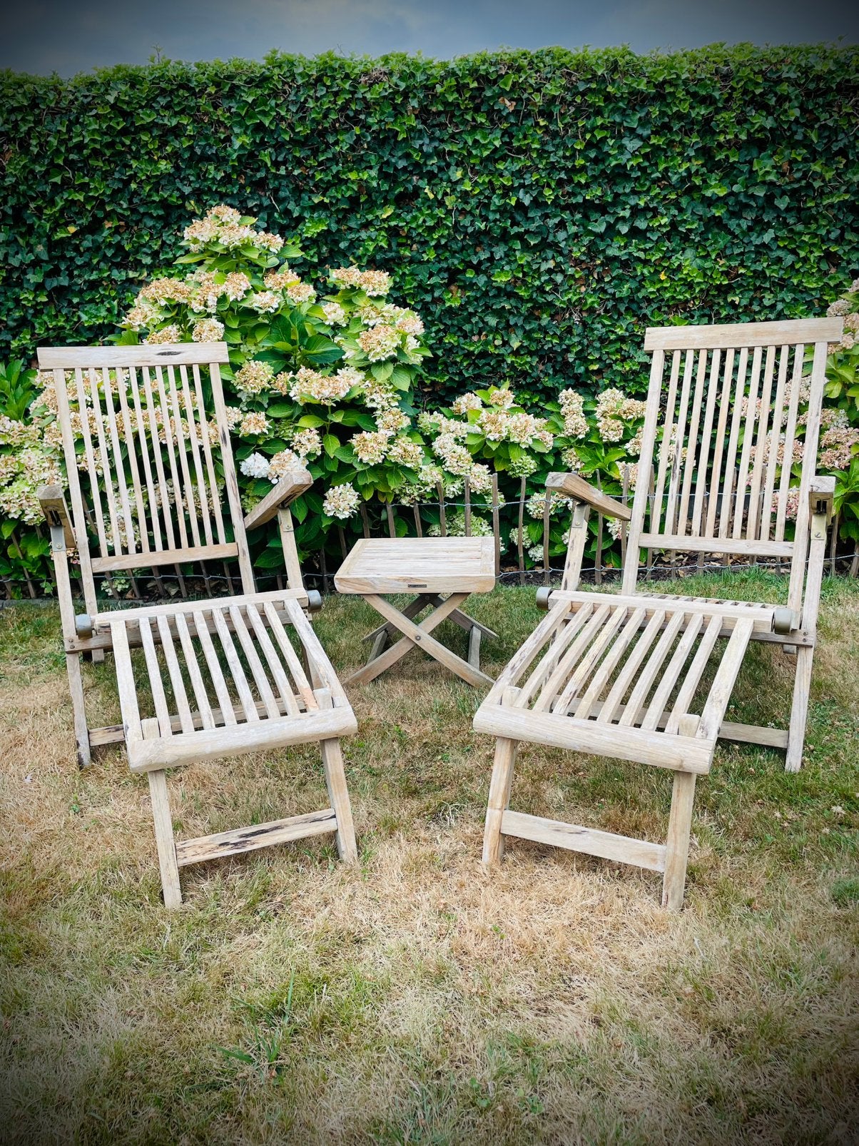 2x teak ligstoel - incl bijzettafel en kussens, Enlèvement, Comme neuf
