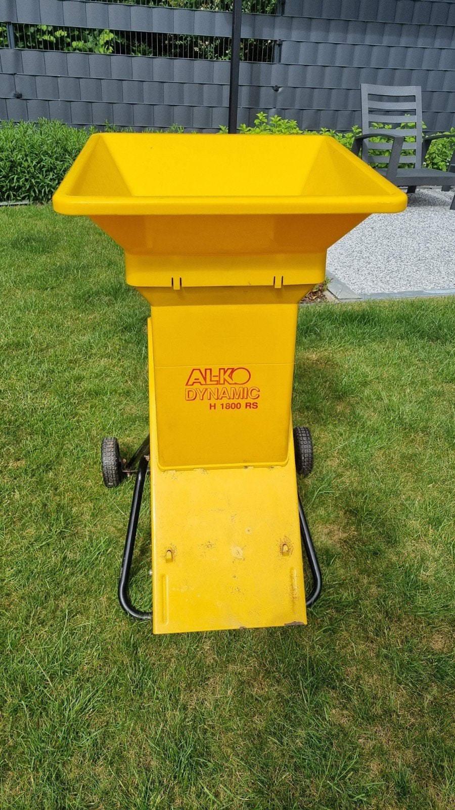 Houtversnipperaar. AL-KO Dynamic, Tuin en Terras, Ophalen