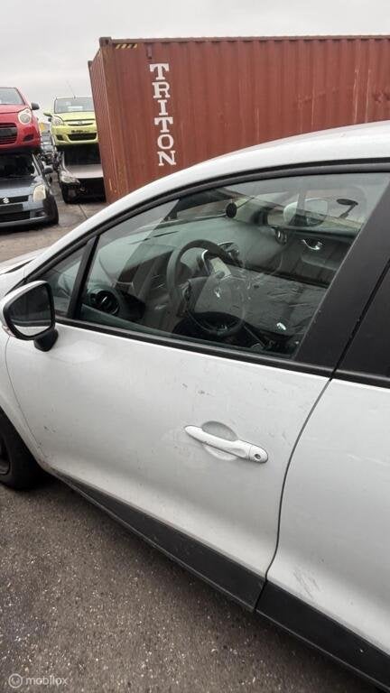 Voordeur links linksvoor wit Renault Clio IV ('12-'19), Renault, Enlèvement, Utilisé, Porte