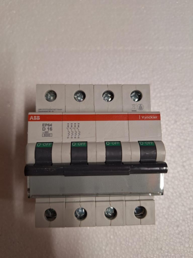 ABB - automaat - 4P - 16A - 6kA - curve D - (3stuks), Enlèvement ou Envoi
