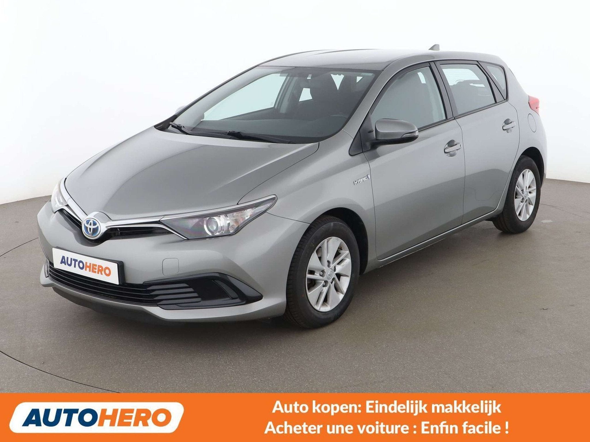 Toyota Auris 1.8 Hybrid Business (automatique), 100 kW, Achat, 5 portes, Automatique