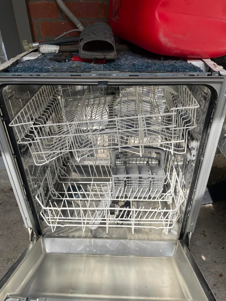 Lave vaisselle LAMONA, Enlèvement, Utilisé, Encastré, Programme éco