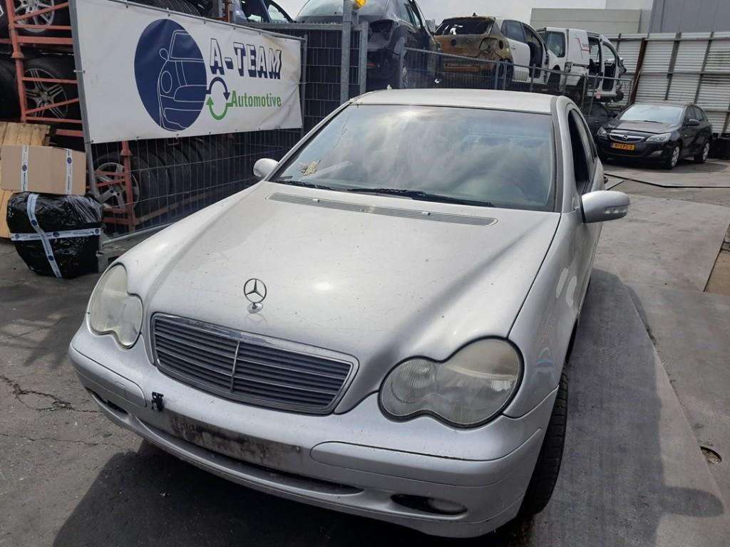 RADIATEUR COMPLEET Mercedes-Benz C (W203) (01-2000/02-2007), Auto-onderdelen, Airco en Verwarming, Mercedes-Benz, Gebruikt