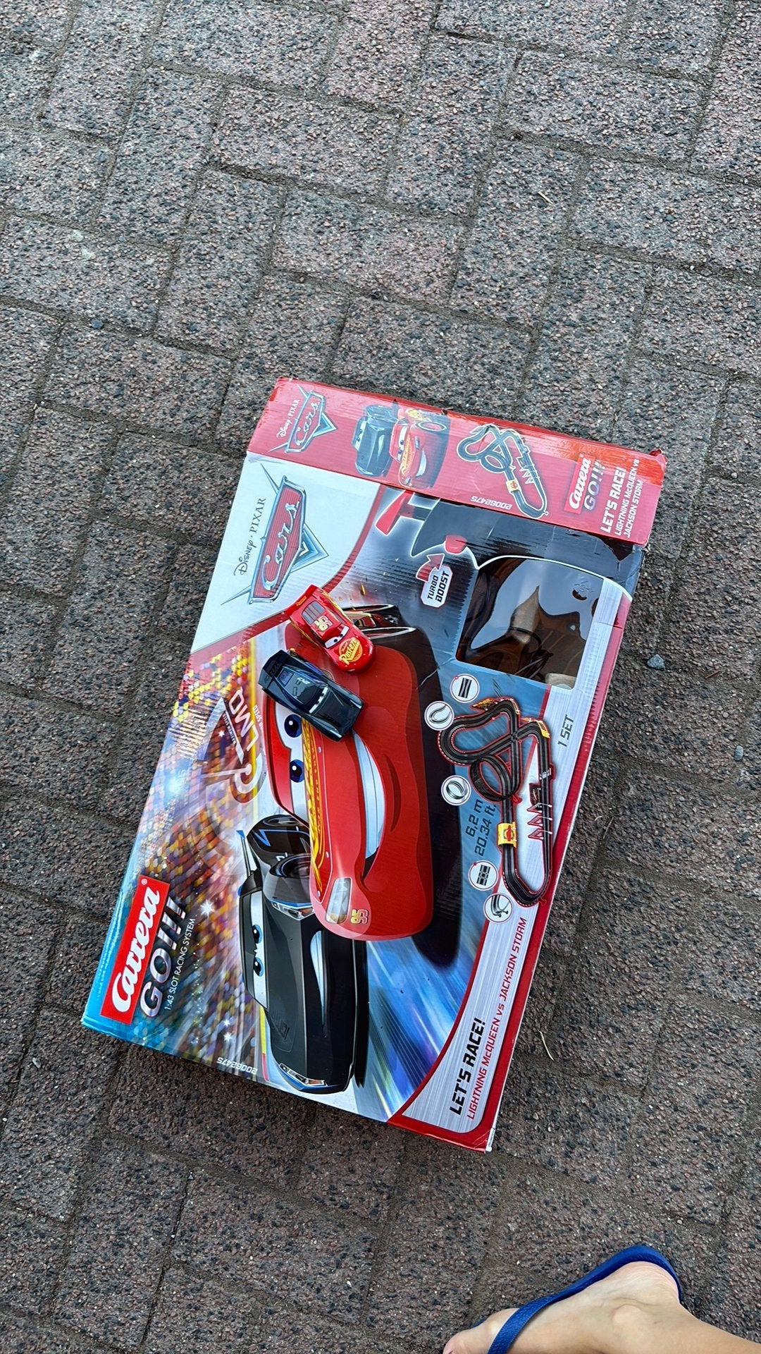 Circuit Carrera GO!!! Disney Cars – Bon état, Enlèvement, 10 à 50 pièces, Utilisé, 6 ans ou plus
