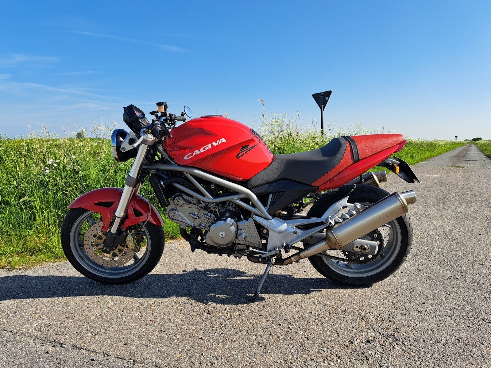 Cagiva Raptor 650 ie 2008, Motos, Motos | Cagiva, Entreprise, Neuf