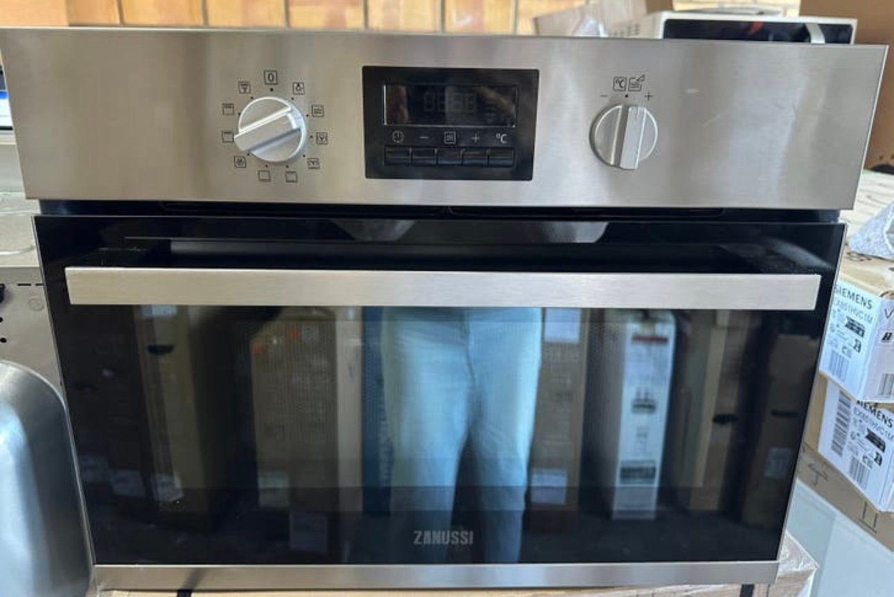 Zanussi Oven ZKC47901XU, Elektronische apparatuur, Ophalen, 45 tot 50 cm, Gebruikt, Oven