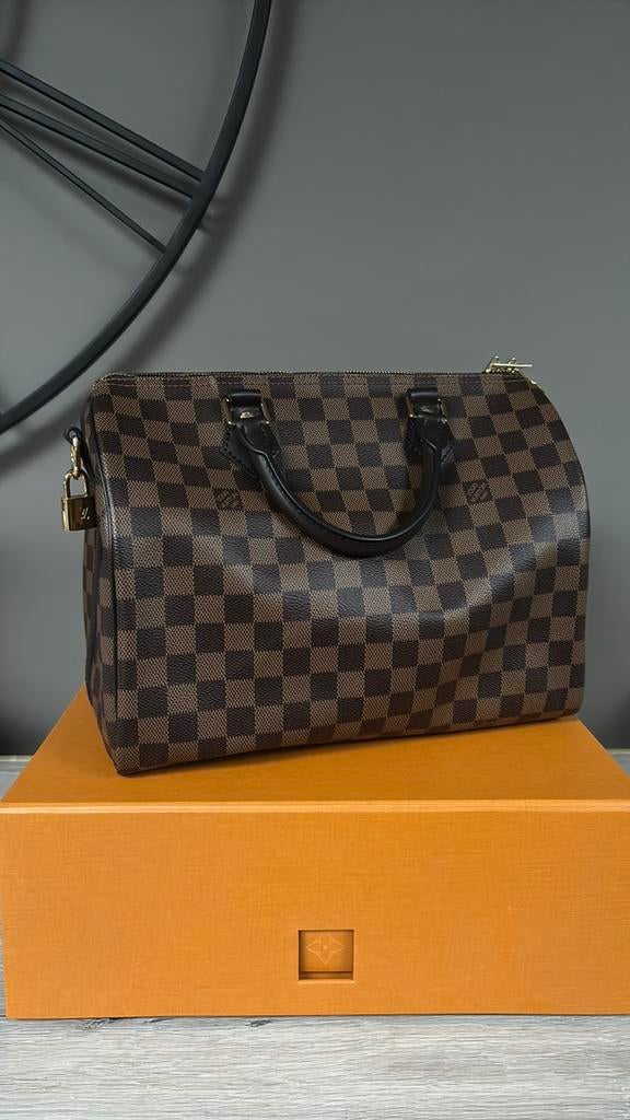 Louis vuitton, Enlèvement ou Envoi, Comme neuf