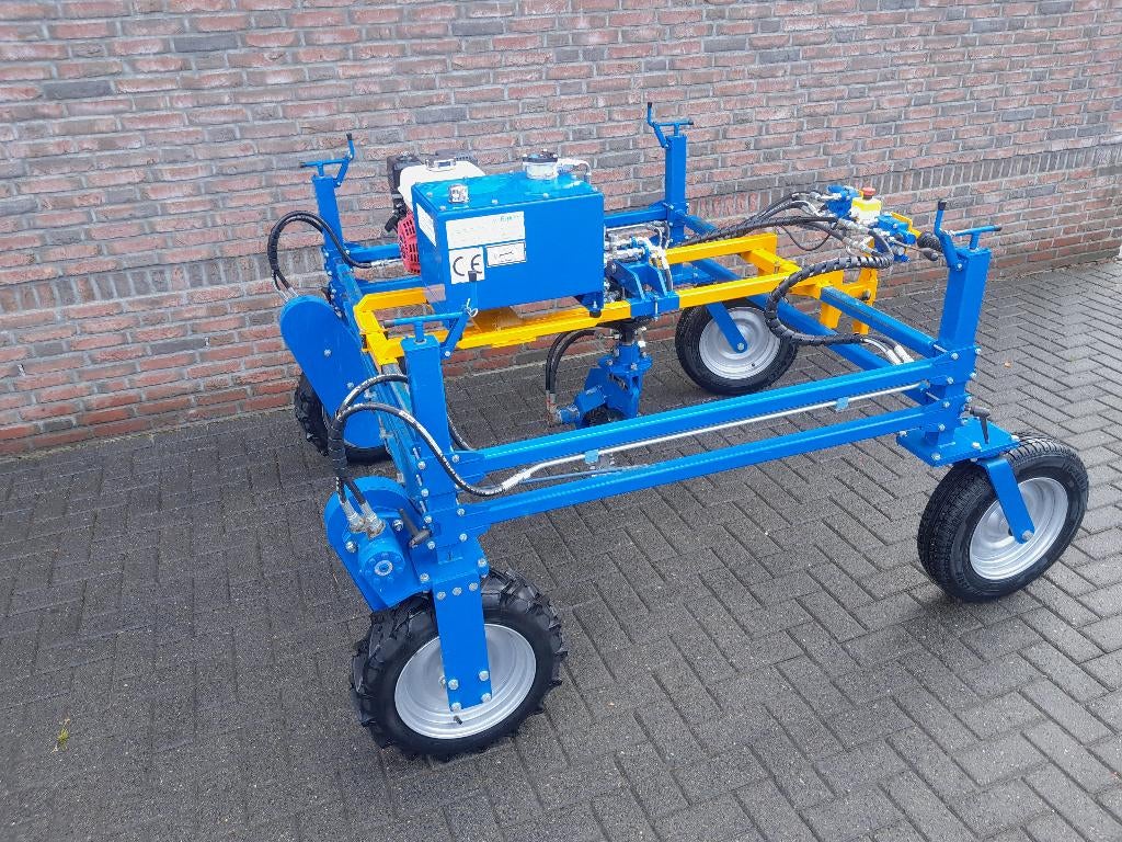 Snoeimachine met Wielaandrijving, Ophalen, Gehele jaar