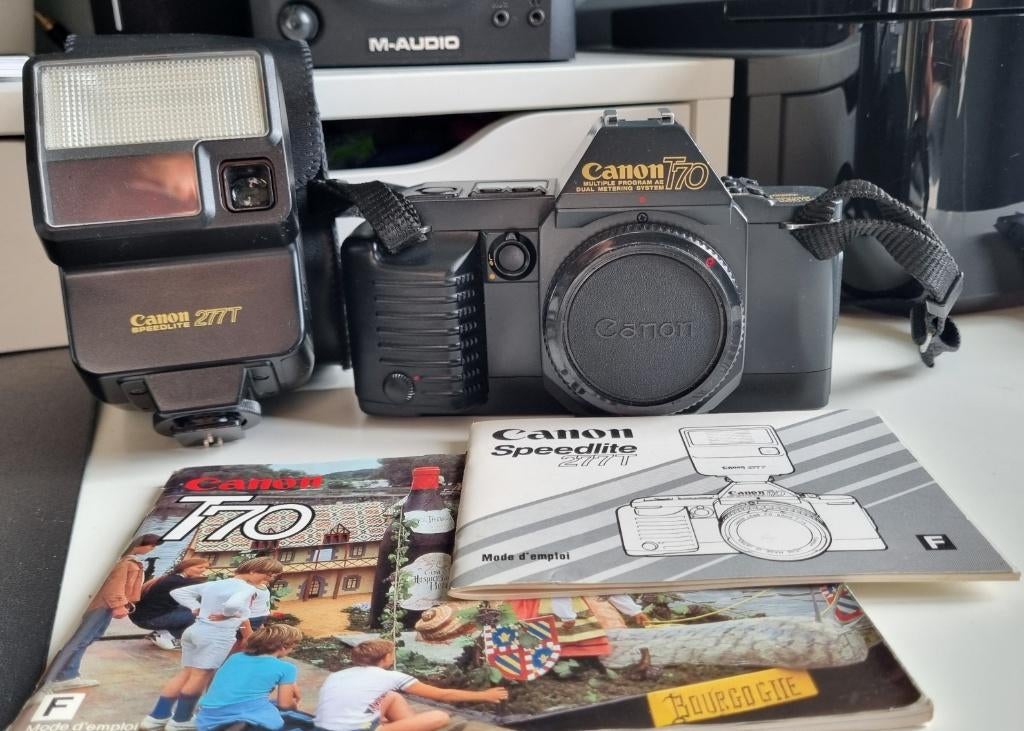Canon T70 24x36 + Flash = Parfait état ! => 49€, TV, Hi-fi & Vidéo, Enlèvement ou Envoi, Comme neuf, Reflex miroir, Canon