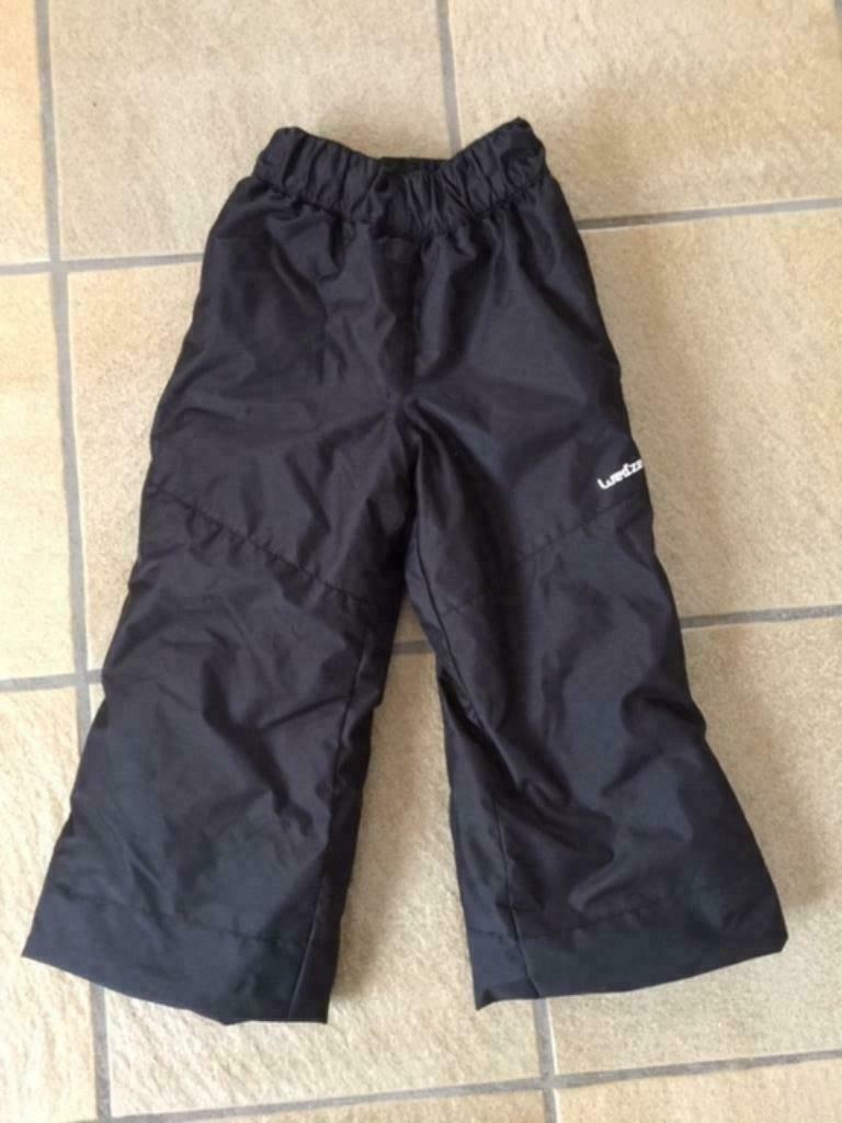Pantalon de ski 4 ans (taille 98-104), Enfants & Bébés, Enlèvement ou Envoi, Comme neuf, Garçon ou Fille