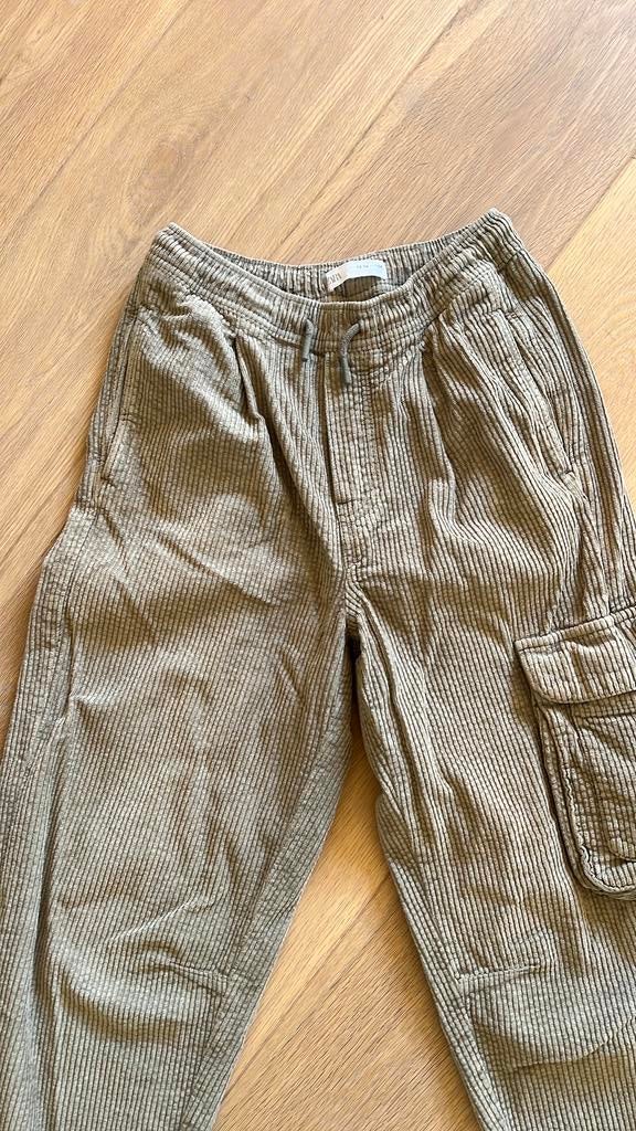 Als nieuwe baggy broek van Zara maat 164, Kinderen en Baby's, Kinderkleding | Maat 164, Broek, Ophalen of Verzenden, Zo goed als nieuw