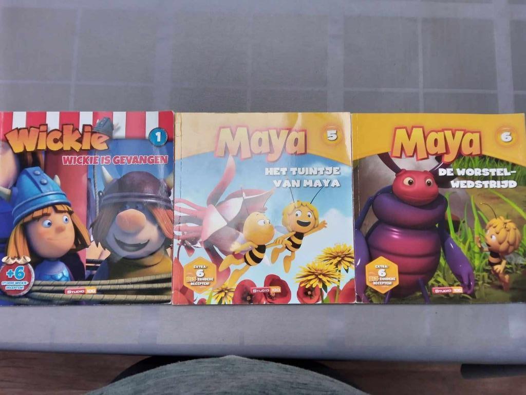 3 boekjes Wickie en Maya, Ophalen of Verzenden, Gelezen, Sprookjes