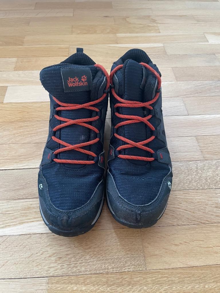 Chaussures de marche enfant, Chaussures de marche, Enlèvement, Jack Wolfskin, Porté