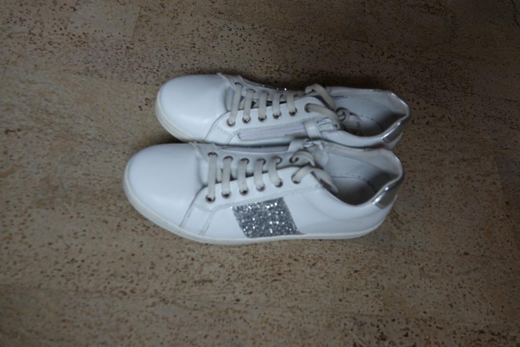 Sneakers Italiaans Vera Pelle maat 39, Kleding | Dames, Schoenen, Wit, Ophalen of Verzenden, Sneakers, Vera Pelle