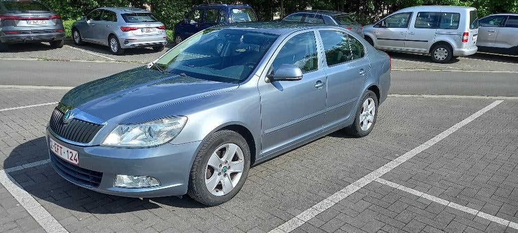 Skoda Octavia 2013, Achat, 1350 kg, 5 portes, 1589 cm³