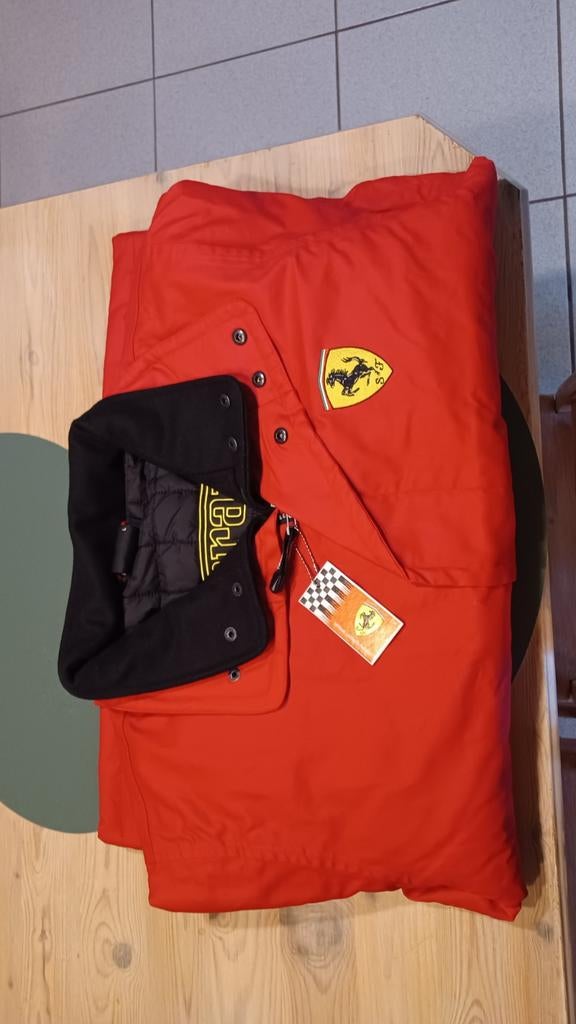 Unieke Ferrari jas Xtra Large, Ophalen, Zo goed als nieuw